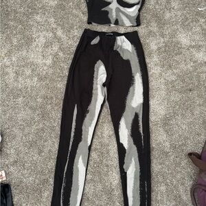 Maniere de voir Stylish Black and Gray Women's Pants